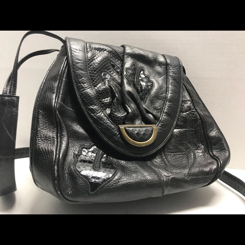 Sharif Black Leather Women’s Crossbody Purse Bag